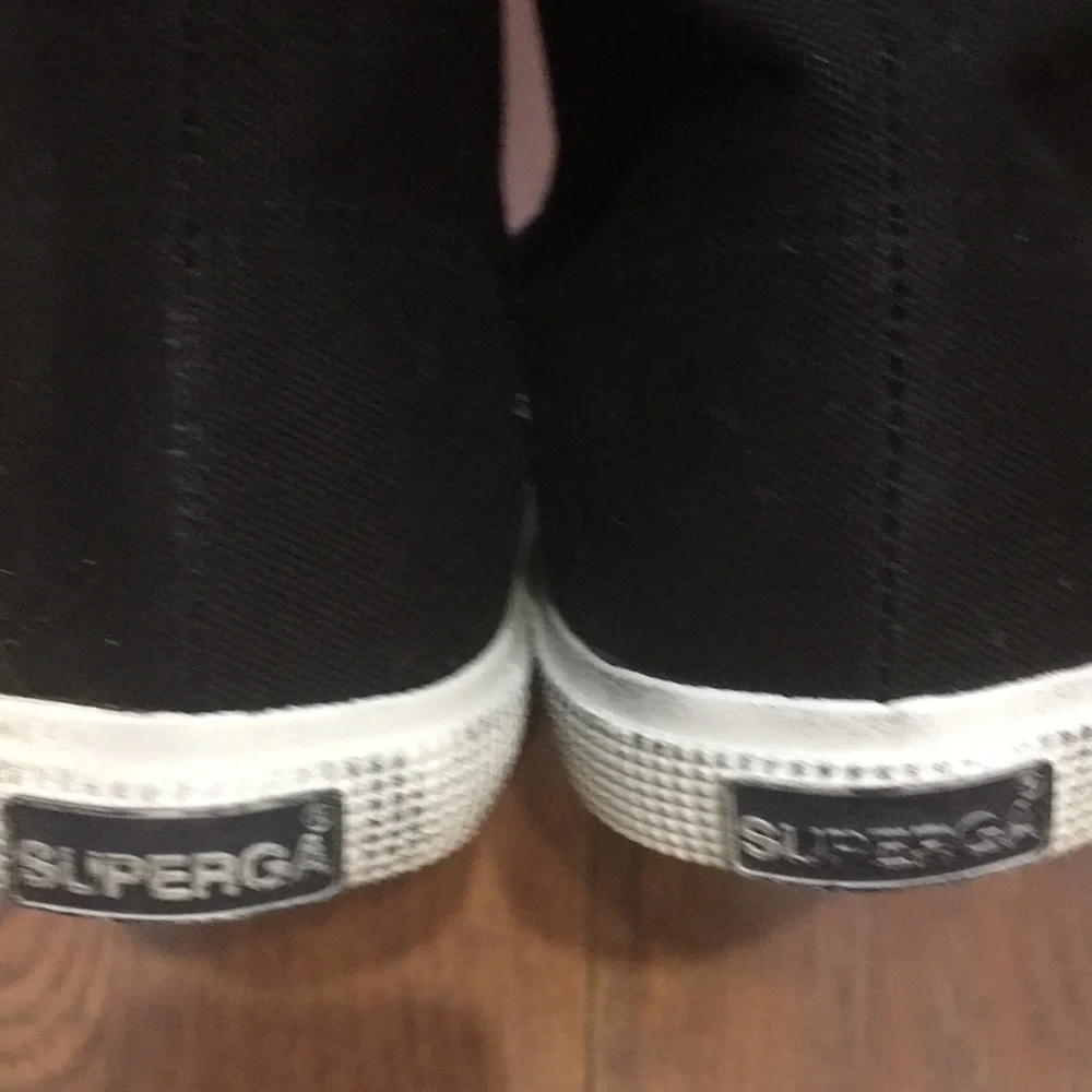 SUPERGA BLACK SNEAKERS, Great condition, size 9 womens - Picture 5 of 7